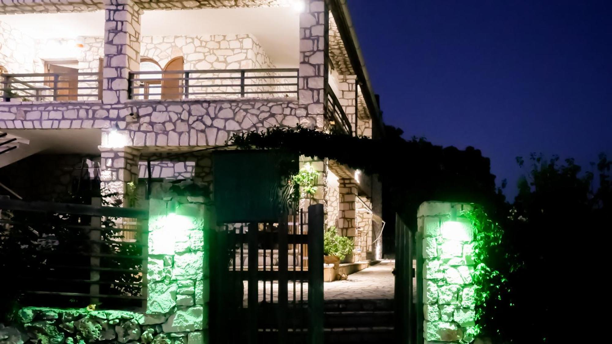 Agios Leon Fterini Apartments Sterna & Alletri מראה חיצוני תמונה